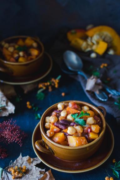 Zdjęcie - Wegańskie chilli z dynią - Przepisy kulinarne ze zdjęciami