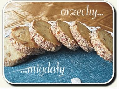 Zdjęcie - Orzechowo-migdałowe shortbreads i maaało wolnego czasu - Przepisy kulinarne ze zdjęciami