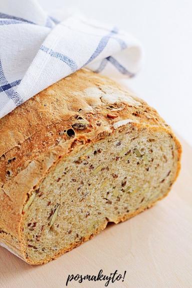Zdjęcie - Chleb pszenny wieloziarnisty - Przepisy kulinarne ze zdjęciami