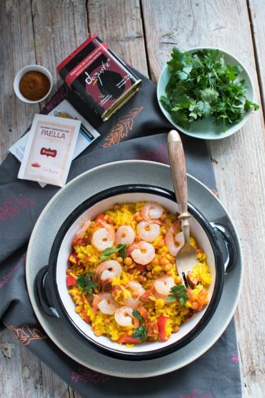 Zdjęcie - Paella z chorizo i krewetkami - Przepisy kulinarne ze zdjęciami