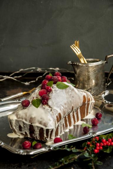 Zdjęcie - Keks świąteczny z bakaliami z białą czekoladą - Przepisy kulinarne ze zdjęciami