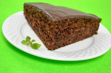 Zdjęcie - Ciasto czekoladowe z coca colą + film - Jak zrobić - Smakowite Dania - Przepisy kulinarne ze zdjęciami