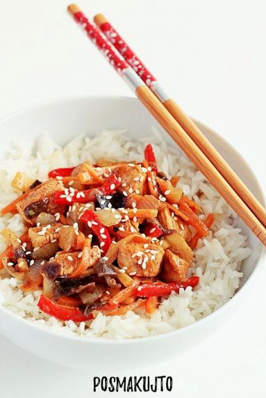 Zdjęcie - Domowa chińszczyzna, czyli kurczak w pięciu smakach - Przepisy kulinarne ze zdjęciami