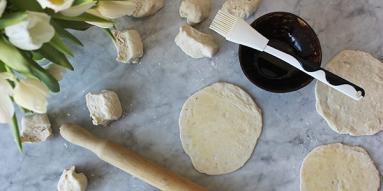 Zdjęcie - Kokosowe chlebki roti - Przepisy kulinarne ze zdjęciami