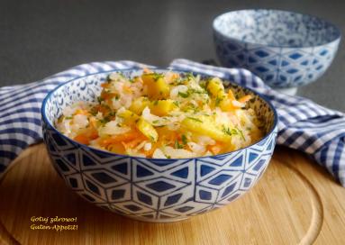 Zdjęcie - Surówka z białej rzodkwi z mango - fit - Przepisy kulinarne ze zdjęciami