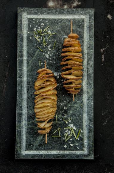 Zdjęcie - Spiralne frytki z piekarnika - Przepisy kulinarne ze zdjęciami
