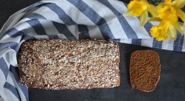 Zdjęcie - Żytni chleb marchewkowy - Przepisy kulinarne ze zdjęciami