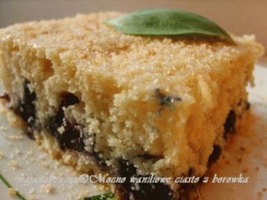 Zdjęcie - Mocno waniliowe ciasto z borówką  - Przepisy kulinarne ze zdjęciami