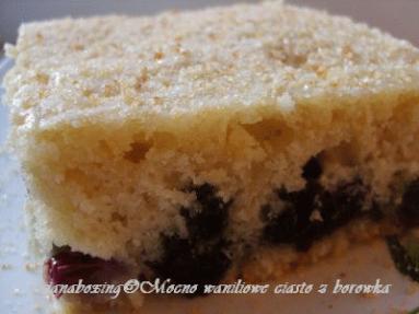 Zdjęcie - Mocno waniliowe ciasto z borówką  - Przepisy kulinarne ze zdjęciami