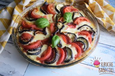 Zdjęcie - Tarta z bakłażanem, pomidorem, mozzarellą i salami - Przepisy kulinarne ze zdjęciami