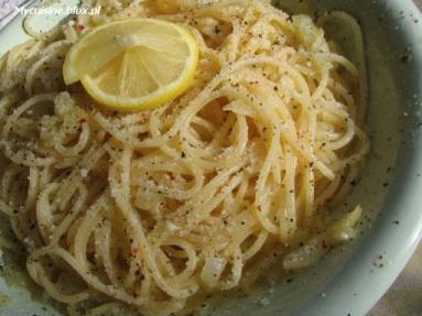 Zdjęcie - Spaghetti olio e limone  - Przepisy kulinarne ze zdjęciami