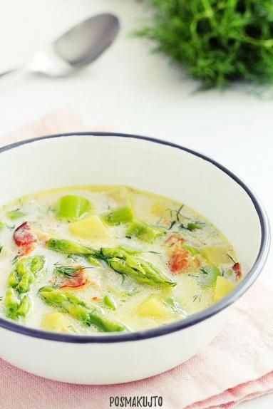 Zdjęcie - Zupa ze szparagami - Przepisy kulinarne ze zdjęciami