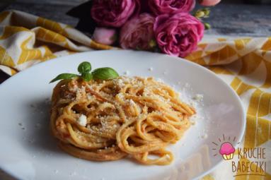 Zdjęcie - Spaghetti al pesto trapanese - Przepisy kulinarne ze zdjęciami