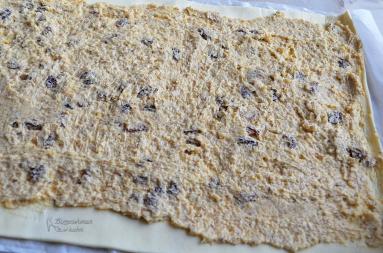 Zdjęcie - Ślimaczki z ciasta francuskiego z masą orzechową - Przepisy kulinarne ze zdjęciami