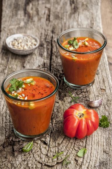 Zdjęcie - Krem z pomidorów dojrzewających na słońcu - Przepisy kulinarne ze zdjęciami