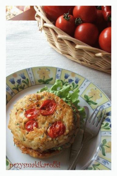 Zdjęcie - Placuszki ryzowe z pomidorami - Przepisy kulinarne ze zdjęciami