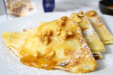 Zdjęcie - Naleśniki z serem i masłem orzechowym - Przepisy kulinarne ze zdjęciami