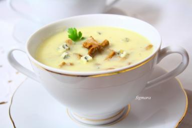 Zdjęcie - Zupa  kurkowa - Przepisy kulinarne ze zdjęciami