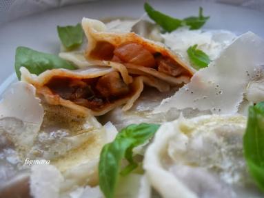 Zdjęcie - Pierogi z bakłażanem - Przepisy kulinarne ze zdjęciami