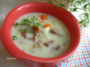 Zdjęcie - Zupa ziemniaczana z kurkami - Przepisy kulinarne ze zdjęciami