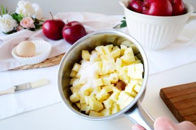 Zdjęcie - Ciastka z jabłkami – Chausson aux pommes - Przepisy kulinarne ze zdjęciami