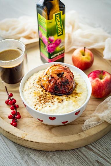 Zdjęcie - Kasza jaglana na mleku migdałowym z pieczonymi jabłkami - Przepisy kulinarne ze zdjęciami