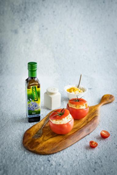 Zdjęcie - Pomidory nadziewane tuńczykiem - Przepisy kulinarne ze zdjęciami
