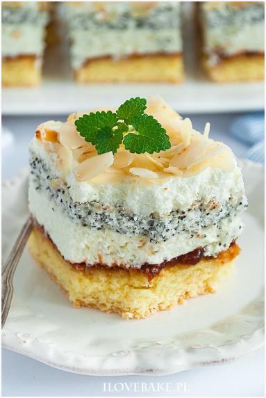 Zdjęcie - Ciasto tortowe z makiem - Przepisy kulinarne ze zdjęciami
