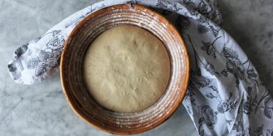 Zdjęcie - Chleb maślankowy na zakwasie - Przepisy kulinarne ze zdjęciami