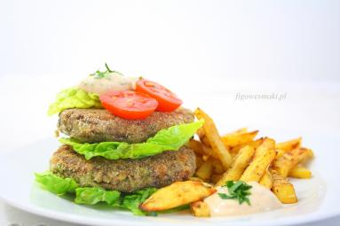 Zdjęcie - Burgery warzywne - Przepisy kulinarne ze zdjęciami