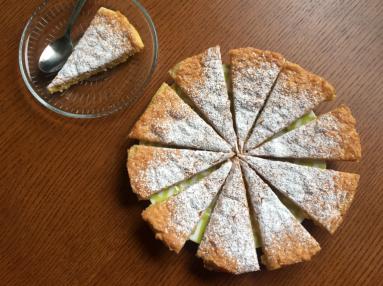 Zdjęcie - Tarta de Santiago – szybkie migdałowo-cytrynowe ciasto pielgrzyma - Przepisy kulinarne ze zdjęciami