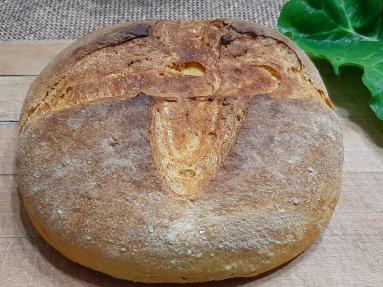 Zdjęcie - Chleb z marchewka i ziarnami - Przepisy kulinarne ze zdjęciami