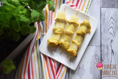 Zdjęcie - Szaszłyki z kurczakiem i ananasem - Przepisy kulinarne ze zdjęciami