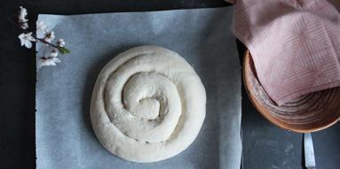 Zdjęcie - Prosty chleb okrągły - Przepisy kulinarne ze zdjęciami