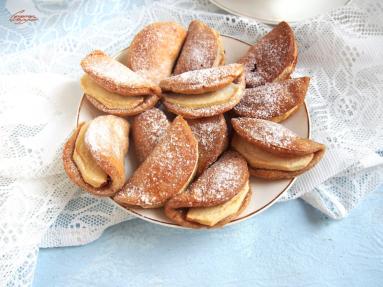 Zdjęcie - Serowe ciasteczka z jabłkami - Przepisy kulinarne ze zdjęciami