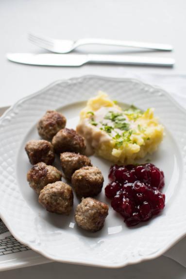 Zdjęcie - Szwedzkie klopsiki z IKEA - Przepisy kulinarne ze zdjęciami