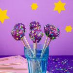 Zdjęcie - Starry night cake pops - gwiezdne ciasteczkowe lizaki - Przepisy kulinarne ze zdjęciami