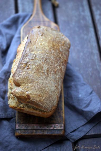 Zdjęcie - Chleb pszenno-orkiszowy na zakwasie - Przepisy kulinarne ze zdjęciami