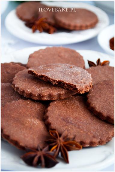 Zdjęcie - Kruche ciasteczka kakaowe - Przepisy kulinarne ze zdjęciami