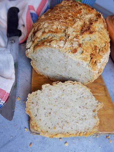 Zdjęcie - Najprostszy chleb z gara - Przepisy kulinarne ze zdjęciami