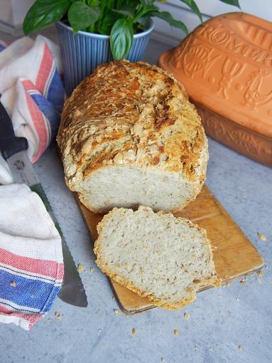 Zdjęcie - Najprostszy chleb z gara - Przepisy kulinarne ze zdjęciami