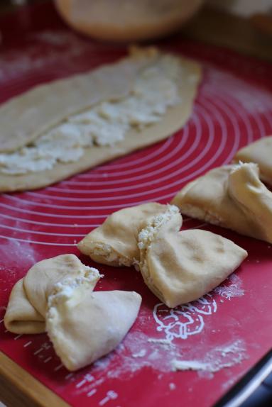 Zdjęcie - Drożdżówki z serem i kokosem - Przepisy kulinarne ze zdjęciami