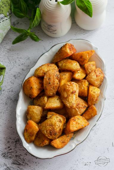 Zdjęcie - Pieczone ziemniaki - Przepisy kulinarne ze zdjęciami