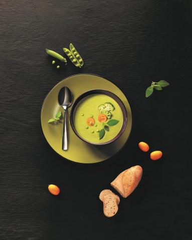 Zdjęcie - Intensywnie zielony krem - Przepisy kulinarne ze zdjęciami