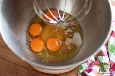 Zdjęcie - Ciasto marchewkowe z kremem z serka mascarpone - Przepisy kulinarne ze zdjęciami