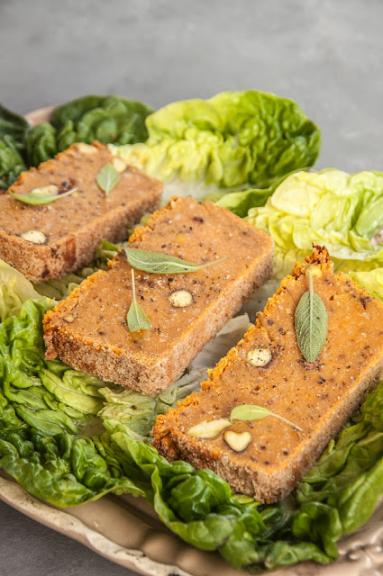 Zdjęcie - Pasztet z soczewicy z pistacjami - Przepisy kulinarne ze zdjęciami