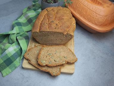 Zdjęcie - Orkiszowy chleb na kefirze - Przepisy kulinarne ze zdjęciami