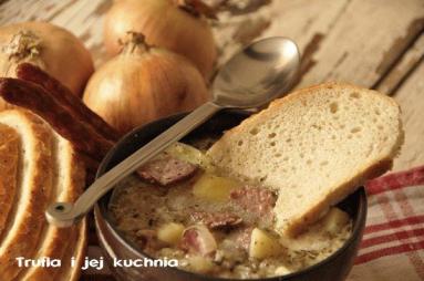 Zdjęcie - Rozgrzewająca zupa na jesienne  chłody  - Przepisy kulinarne ze zdjęciami