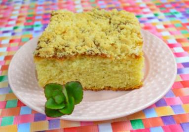 Zdjęcie - Ciasto drożdżowe dla leniwych - Smakowite Dania - Przepisy kulinarne ze zdjęciami