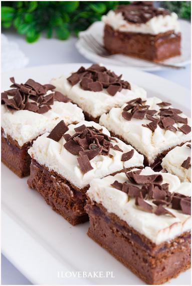 Zdjęcie - Ciasto czekoladowe z nutellą - Przepisy kulinarne ze zdjęciami